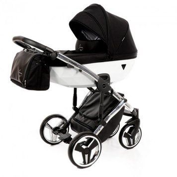 Універсальна коляска 2 в 1 Junama Diamond S-line 01, черная с белым