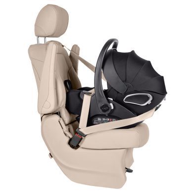 Автокресло+база CARRELLO Vega ISOFIX CRL-14101/2 Absolute Black i-Size 40-87см