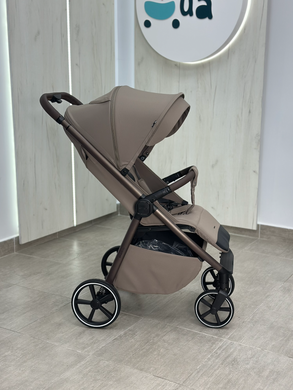 Прогулочная коляска Carrello Bravo M/Lite CRL-5529 Glossy Beige с подсветкой, легкая коляска