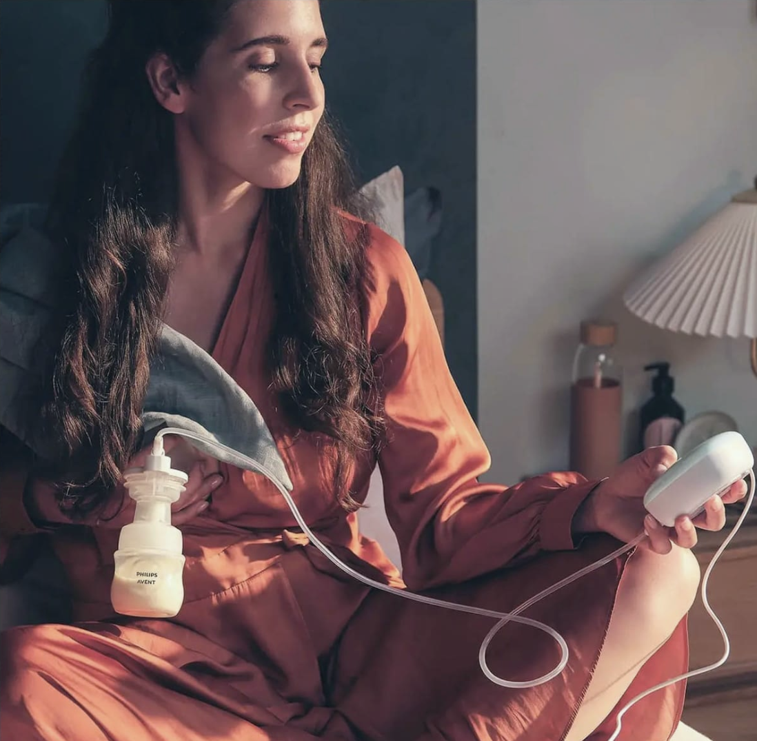 Електричний молоковідсмоктувач Philips Avent SCF323/11 з функцією пам’яті, адаптивна подушечка, 8 рівнів налаштування, компактні розміри
